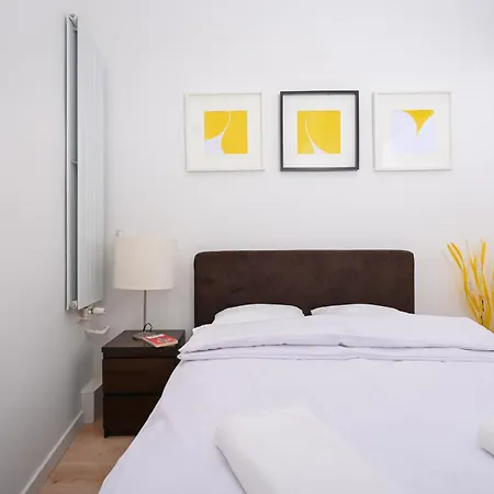 Rentplanet - Swietego Lazarza Apartmán *